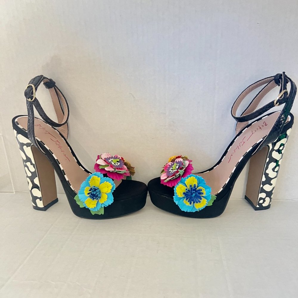 Betsey Johnson Platform Floral Heels Flower heels Size 5 - Picture 3 of 11